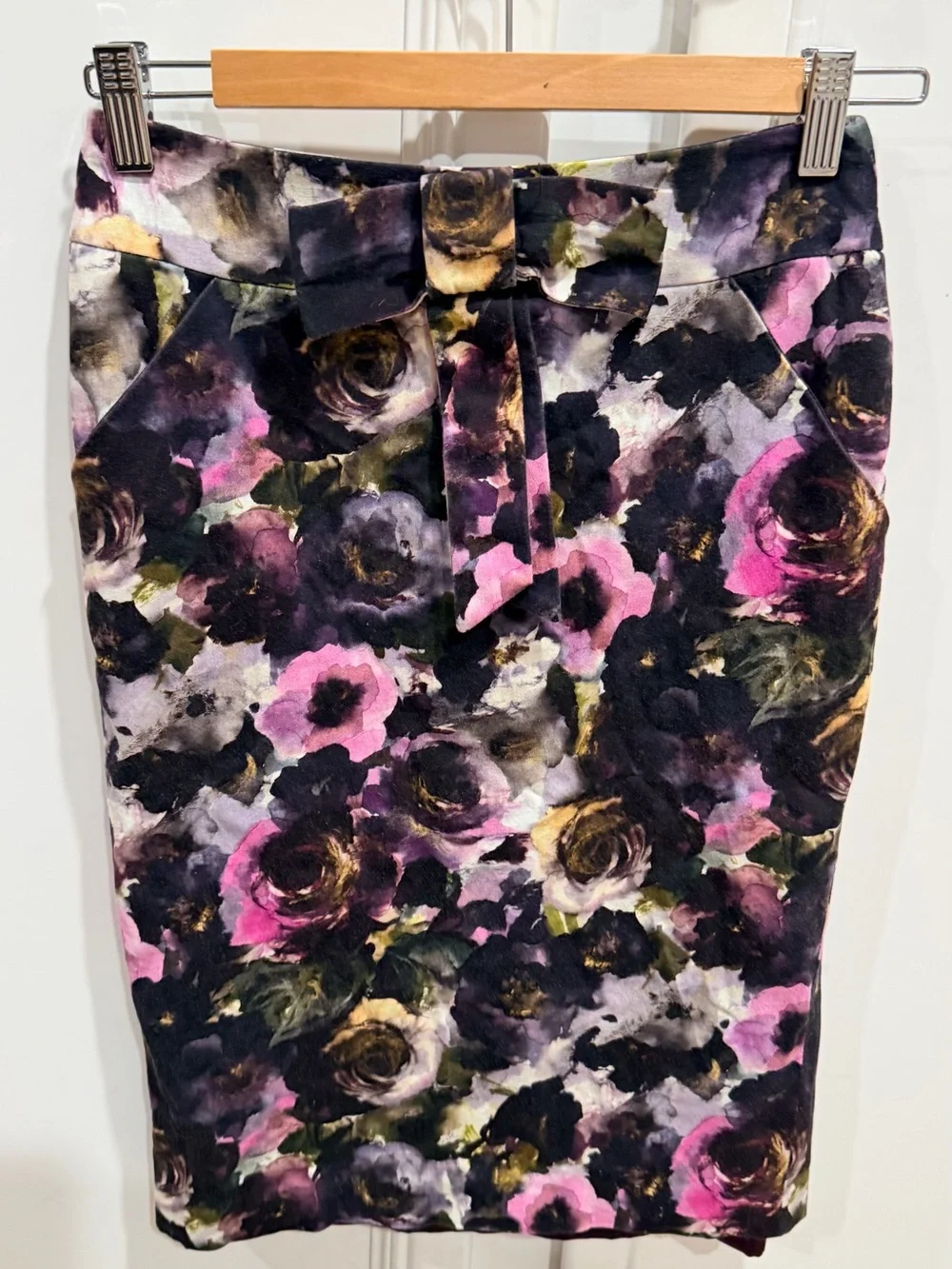 Milly Floral Pencil Skirt in Pink, Black and Olive